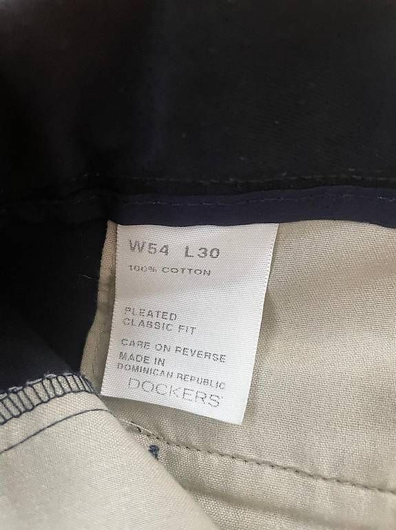 Pantaloni: schwarze Dockers` Stoffhose – Nuovo e nell'imballaggio originale da Kirchdorf AG venduto da pow_9vq9 2