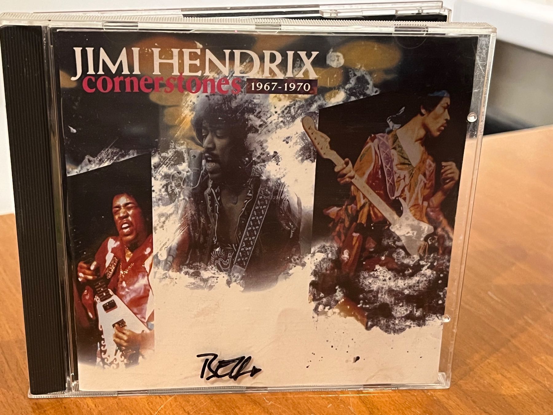 CDs: Jimi Hendrix - Cornerstones 1967-1970 - HJ32A – Gebraucht aus Küsnacht ZH von hardrock.earth
