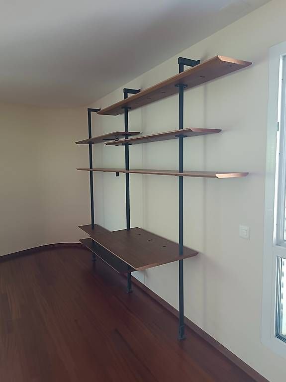 Scaffali: Libreria | Bücherregal | Bibliothèque – Usato da Giubiasco venduto da pat_6qrv 1