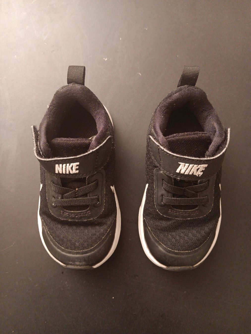 Nike Scarpe per ragazzi: Nike baskets taille 22 – Usato da Lausanne venduto da Grabock 1
