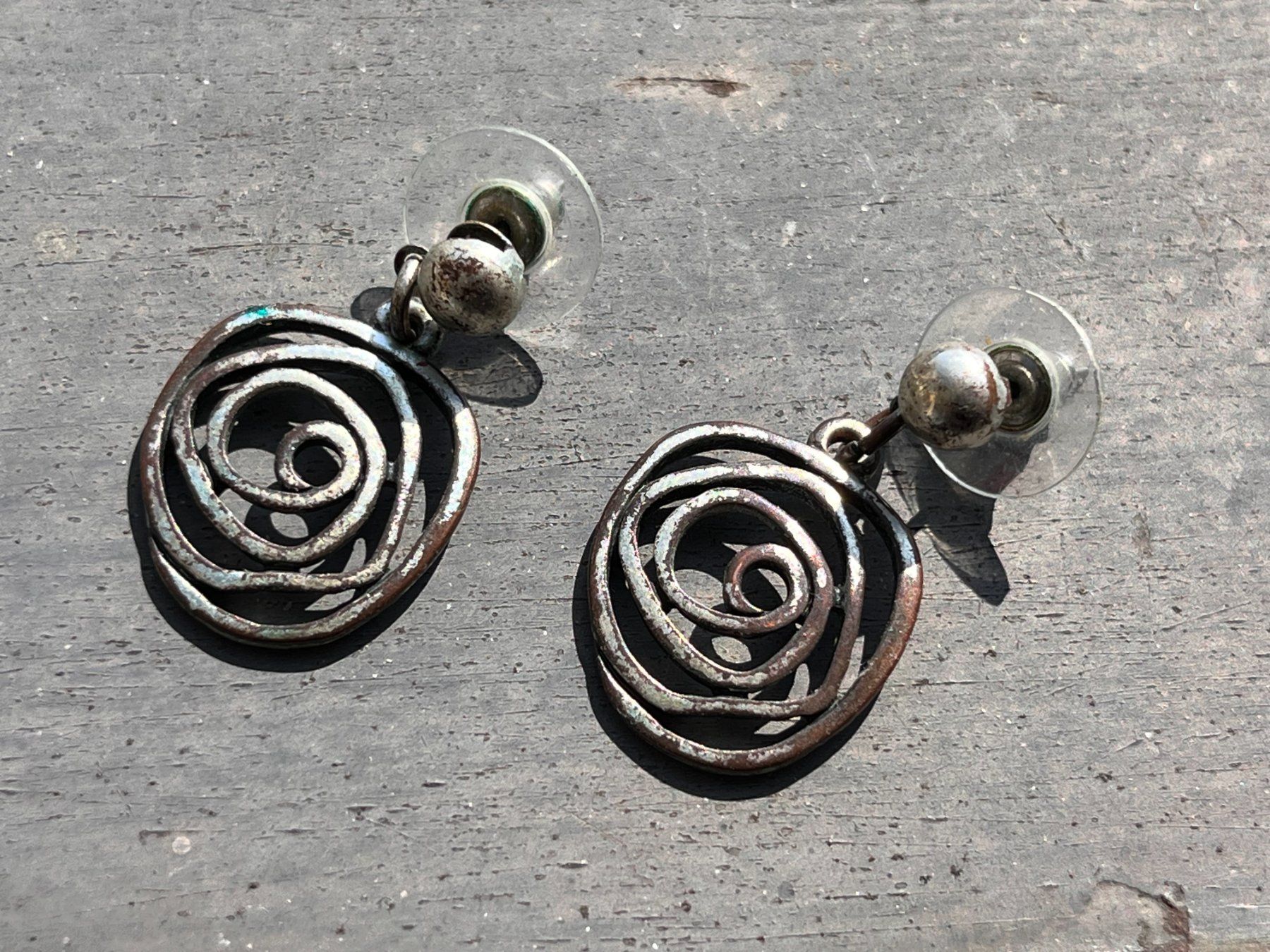 Orecchini pendenti & Orecchini a lobo: Vintage Ohrstecker, Handarbeit, Modeschmuck – Usato da Gattikon venduto da kaandooh