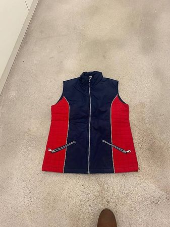 Gilets Grösse 164