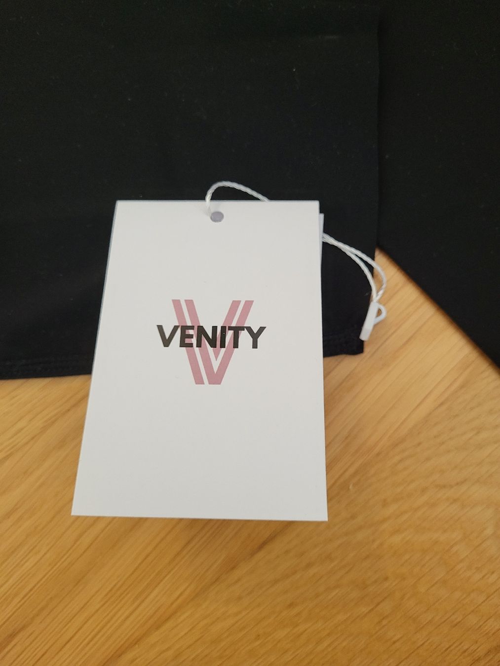 Leggings: Umstandsleggings Venity Grösse L Schweizer Start up – Nuovo e nell'imballaggio originale da Wikon venduto da lin_qw8x 2