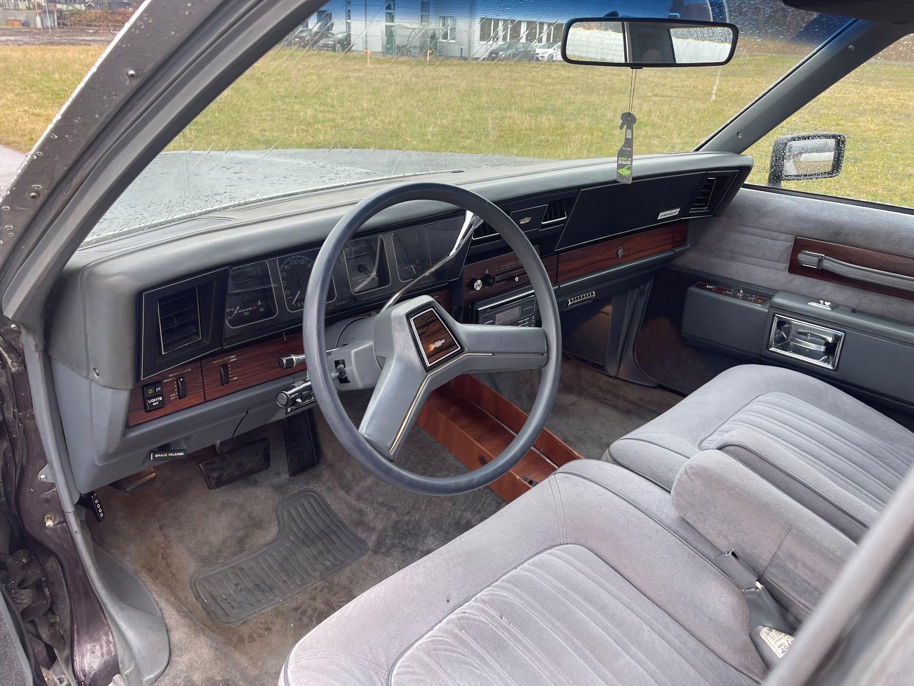 Chevrolet Autos: Chevrolet Caprice Classic Kombi V8 – Gebraucht aus Diepoldsau von Leon_kuenzler 4
