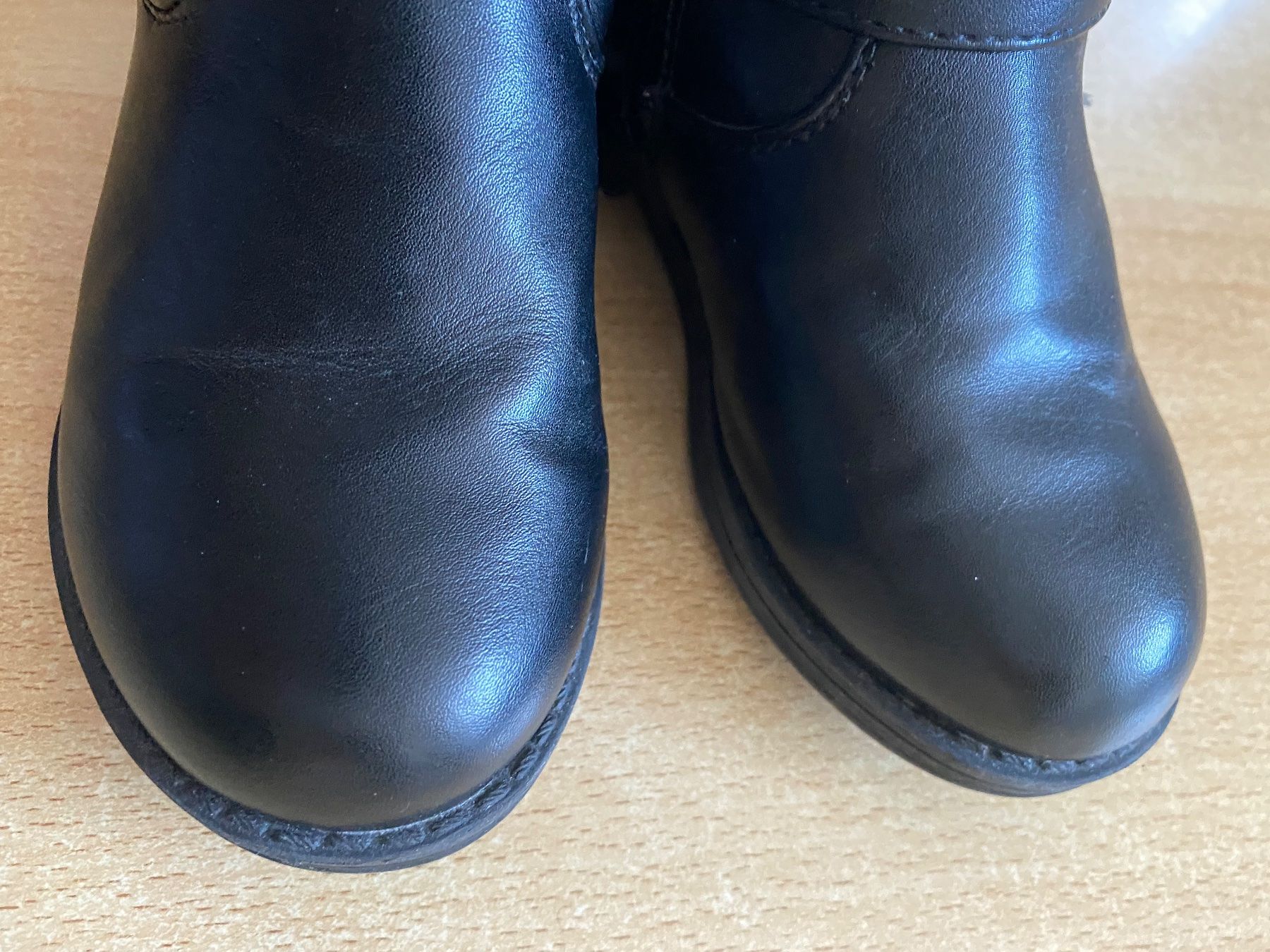 Scarpe per ragazze: Botte fille noir T.25 – Nuovo (secondo la descrizione) da Le Brassus venduto da lionete02 4