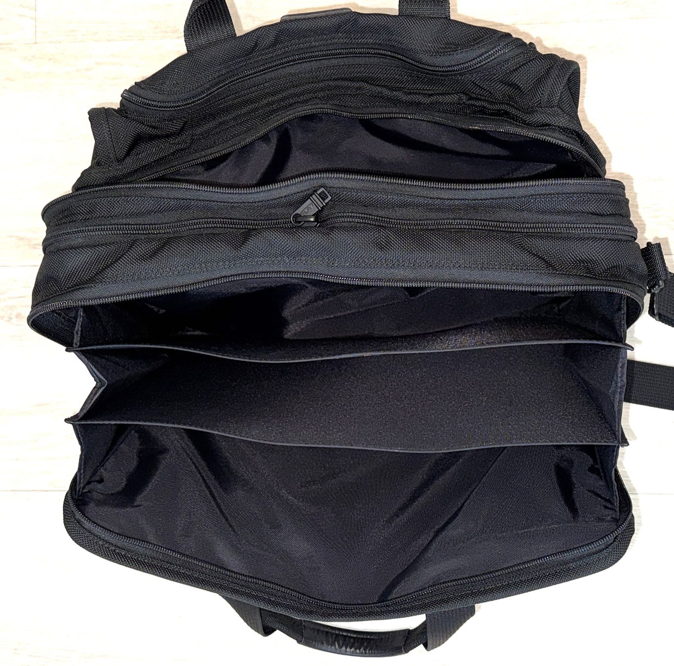 Tumi Borse: TUMI Business/Reisetasche – Usato da Frick venduto da Tartaruga-6 4
