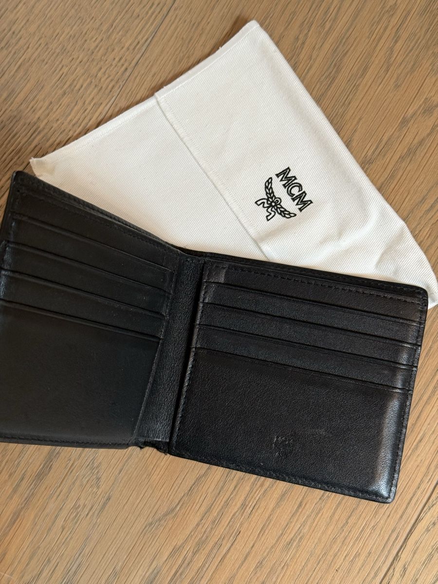 Mcm Portafogli: MCM Portemonnaie Schwarz – Usato da Aeugst am Albis venduto da mrc.96 1
