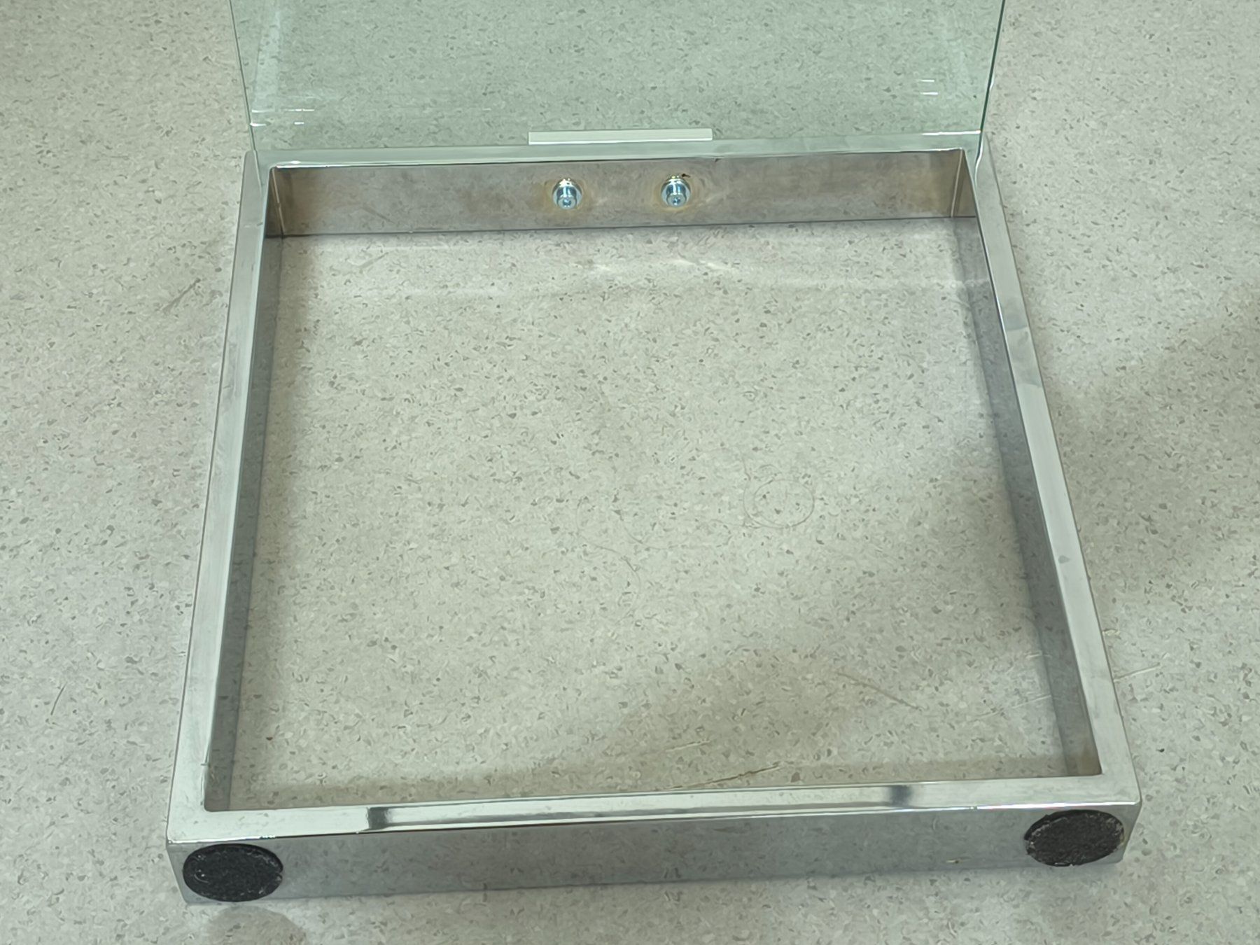 Tavoli: Moderner Glas-Couchtisch mit Chromgestell – Usato da Rüti ZH venduto da Restwert_Rueti_ZH 4