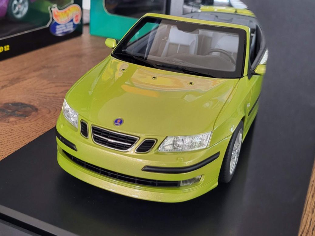 Modellini d'auto: Saab 9-3 Convertible 1:18 DNA – Usato da Rothrist venduto da Juana5 1