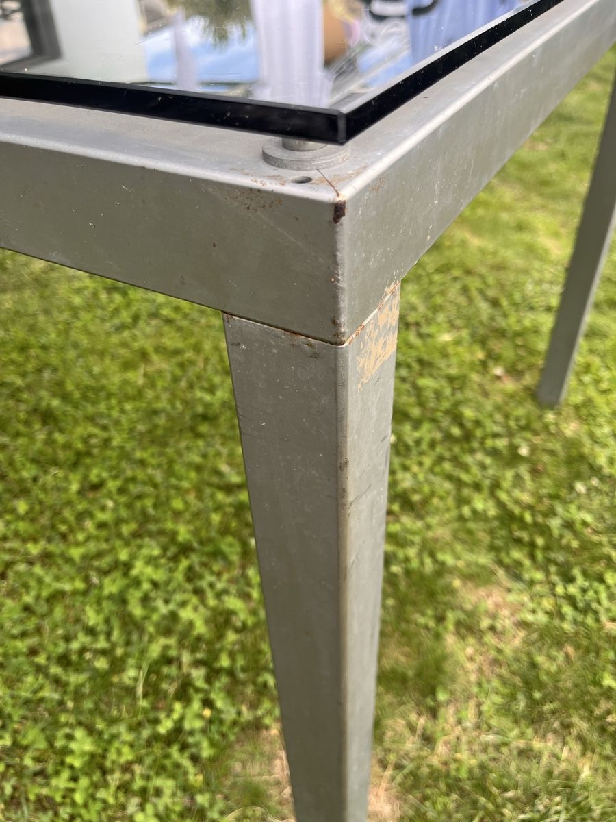 Tavoli: Massiver Gartentisch aus Stahl mit Glasplatte – Usato da Dottikon venduto da Mesut15 7