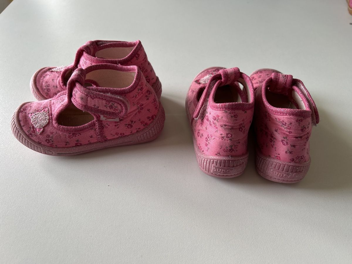 Superfit Scarpe per ragazze: Mädchen-Hausschuhe, Gr. 23, Superfit – Usato da Günsberg venduto da Saendu26 1