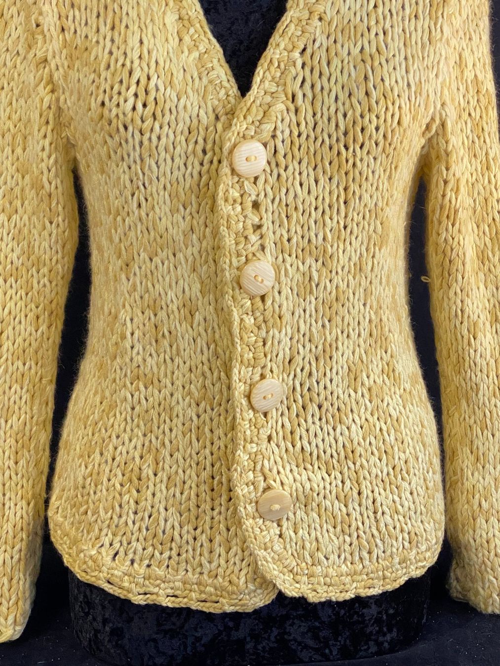 Giacche: Wunderschöne Handgefertigte Strickjacke aus Wolle – Nuovo (secondo la descrizione) da Schaffhausen venduto da uniqueketten 5