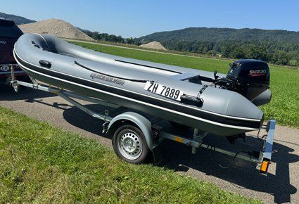 Quicksilver Barche: Motorboot Quicksilver AluRib 420 MIT Anhänger – Usato da Böbikon venduto da Domplex