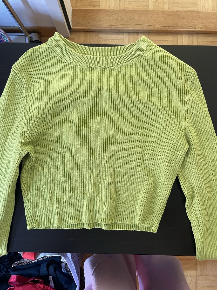 Pull&Bear Pullover & Sweatshirts: Pull&Bear Pullover, bauchfrei, Grösse S, neuwertig, grün – Neu (gemäss Beschreibung) aus Zürich von Carlajimena 4