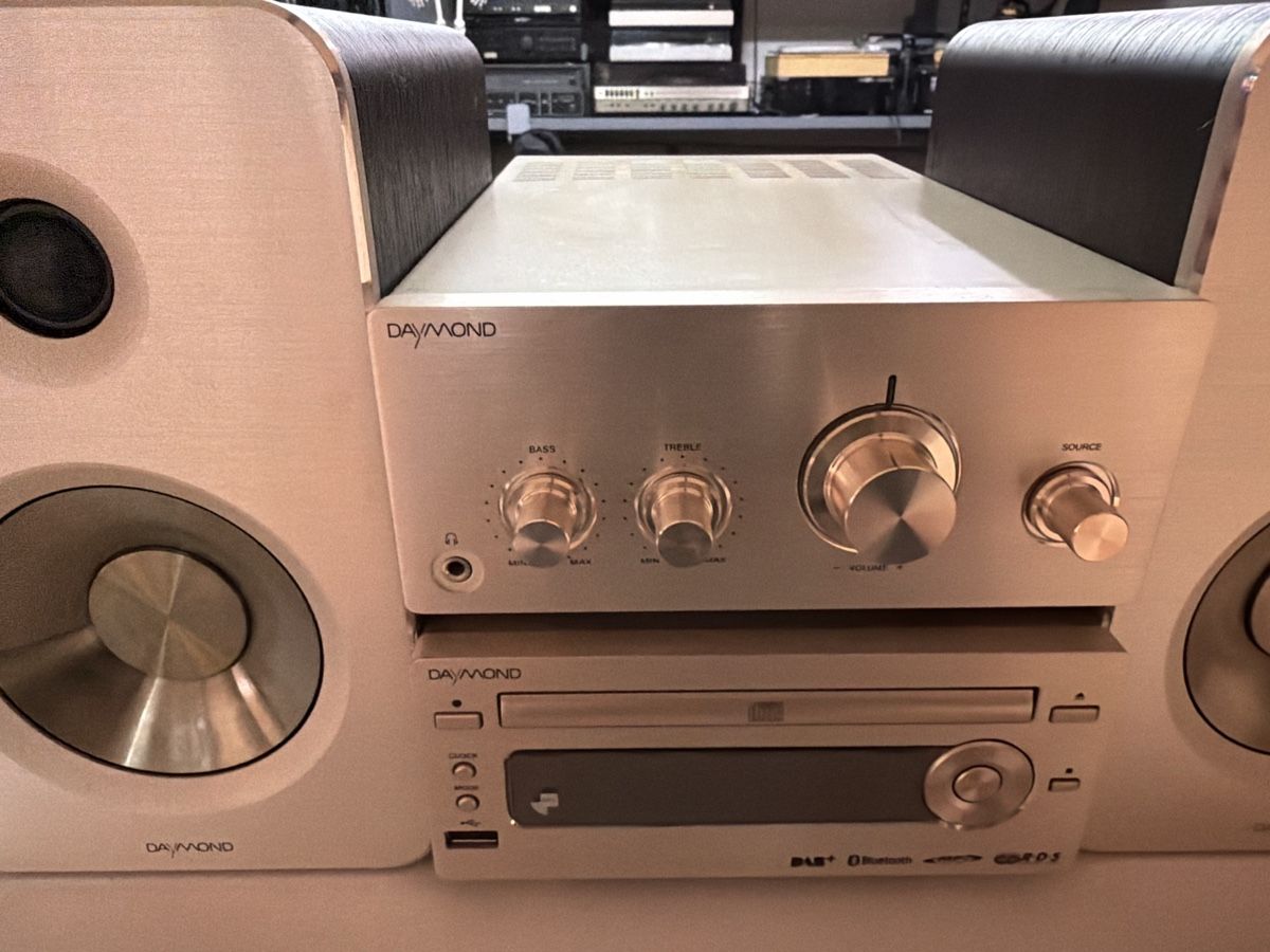 Radios: Daymond dab – D'occasion à basel par Swiss._.1978 2