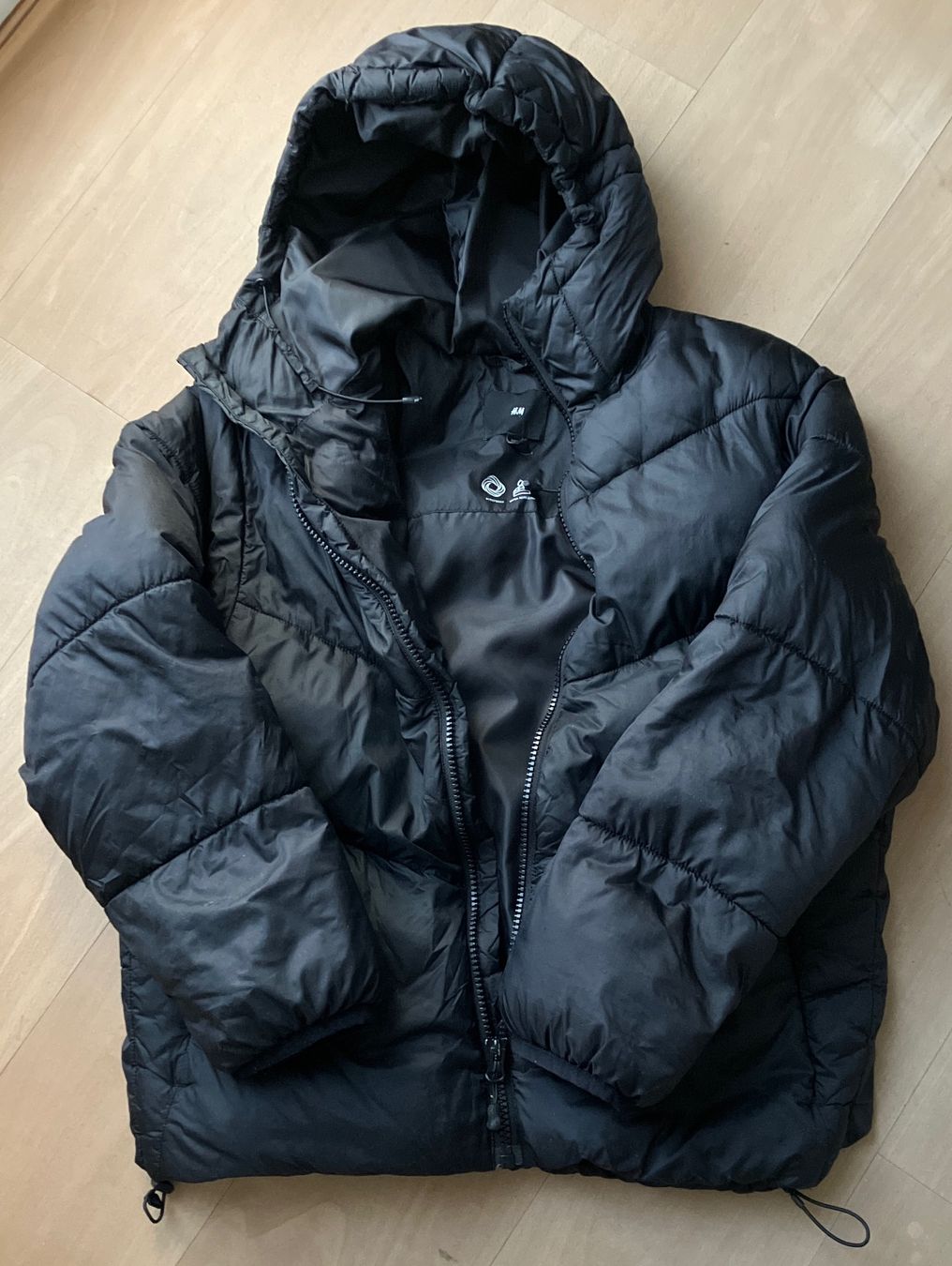 Jacken: Jacke - Windjacke H&M - Unisex - Schwarz – Gebraucht aus Winterthur von pompea 4