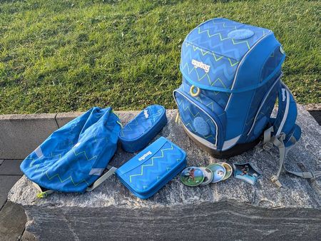 Ergobag Schulrucksack, Sportsack, 2 Etuis, 5 Klettis