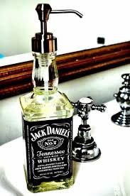 Altro: 4 Stk. leere Jack Daniel's Flaschen – Usato da Sutz venduto da fx05 1