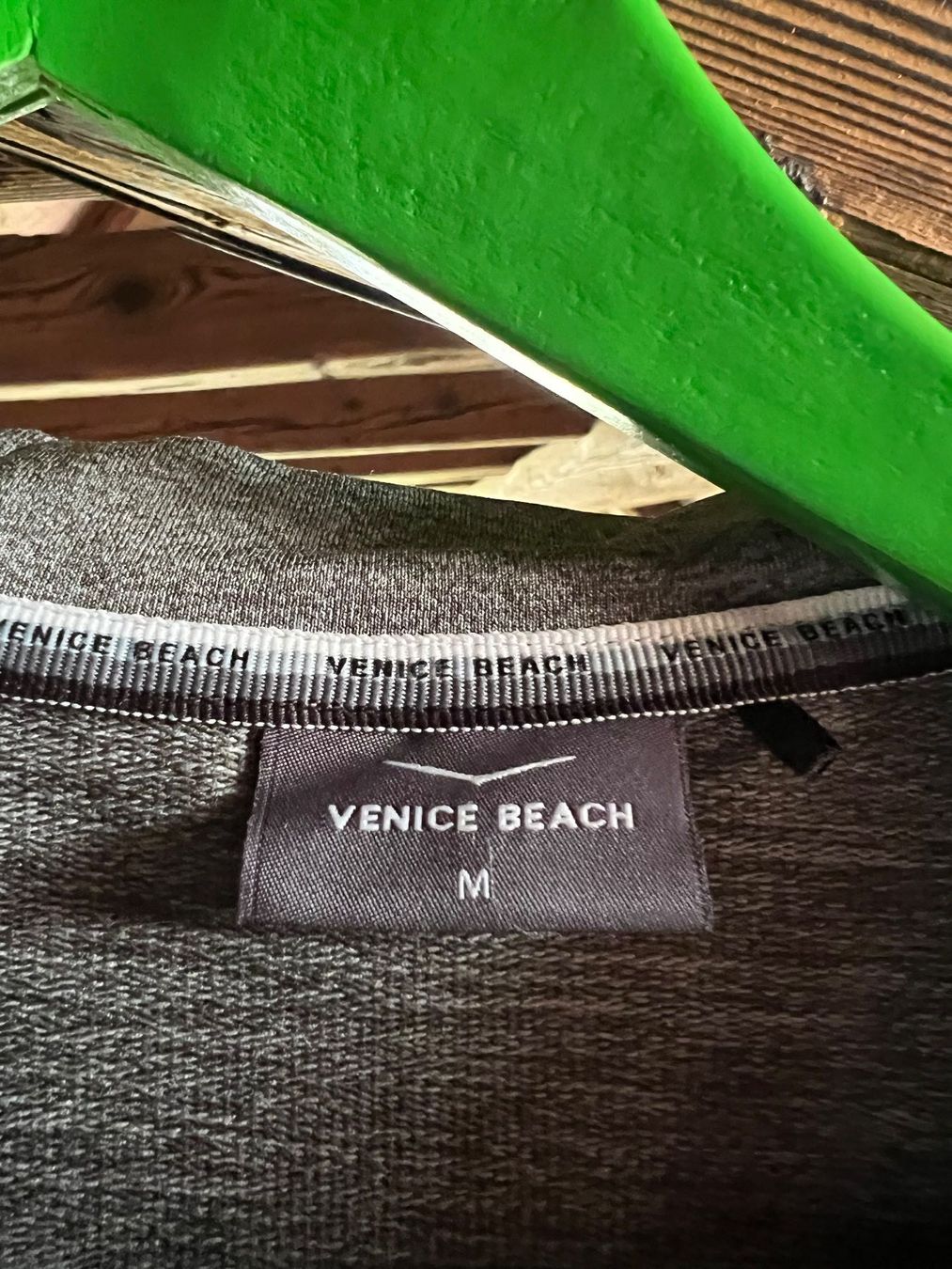 Giacche: Venice Beach Hoodie Grau Gr:M – Usato da Merenschwand venduto da Andyw8 2