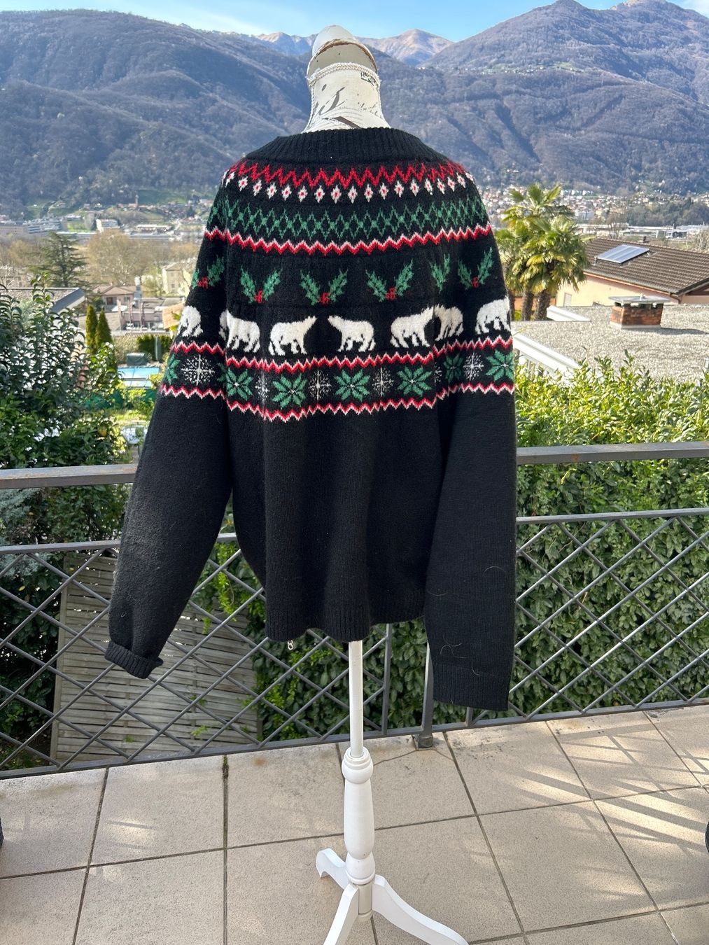 H&M Pullover & Sweatshirts: Pullover H&M Neu  (XS) – Neu (gemäss Beschreibung) aus Vezia von sidu03 1