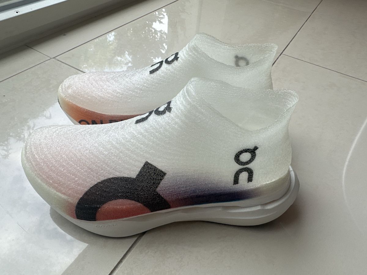 Scarpe da uomo: On Running 44,5 – Nuovo (secondo la descrizione) da Bülach venduto da Amil1