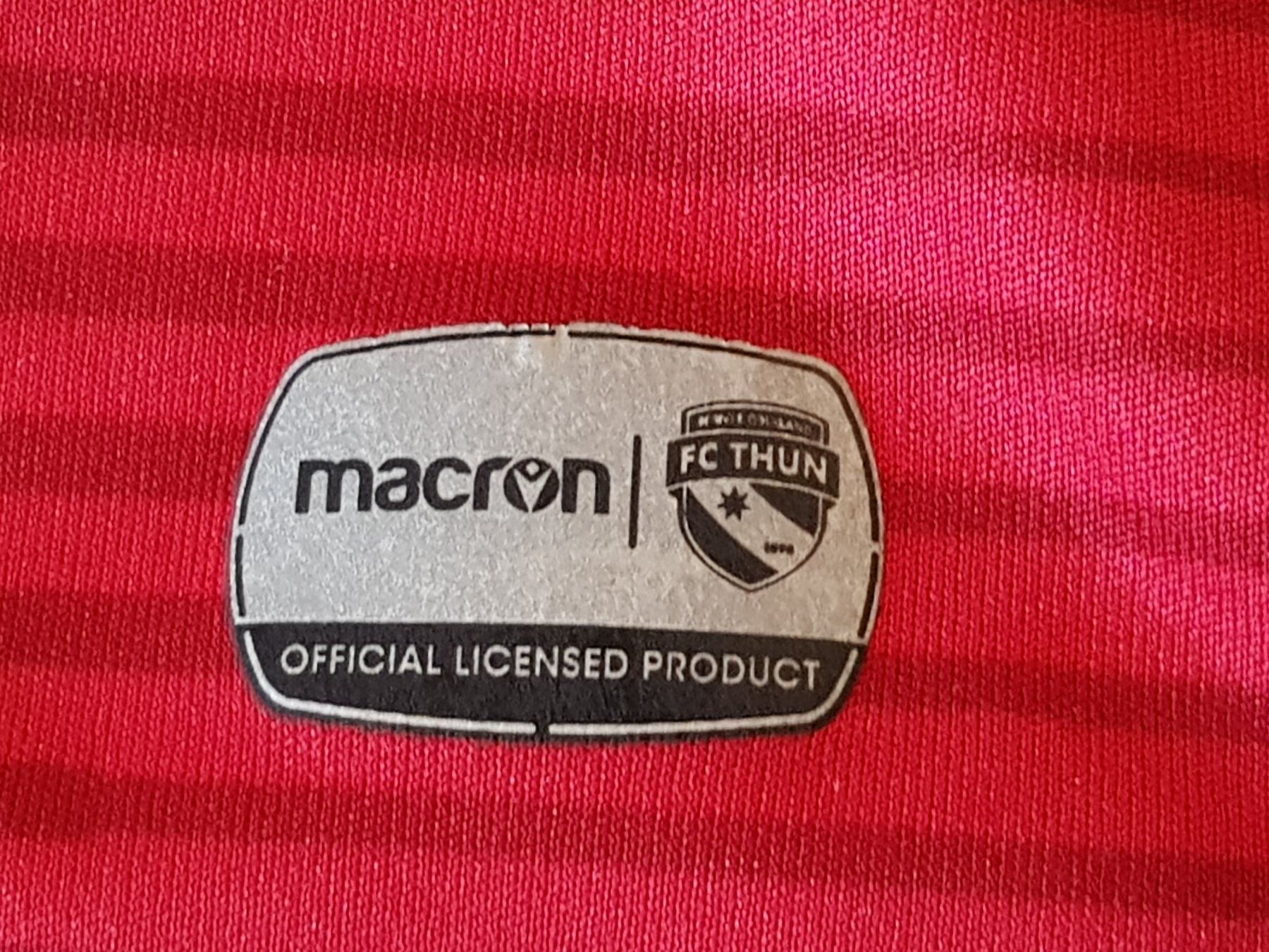 Maillots de corps & Pantalons: FC Thun Macron Trikot, Grosse L – D'occasion à Le Mouret par Pantini 5