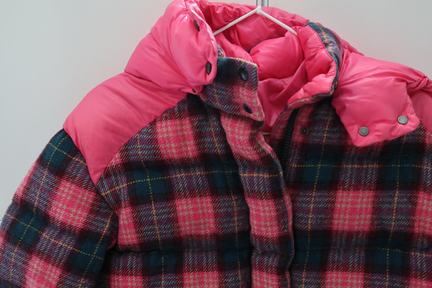Giacche & Cappotti: Mädchen Moncler Jacke 152 – Usato da Balzers venduto da MinimenschMia 5