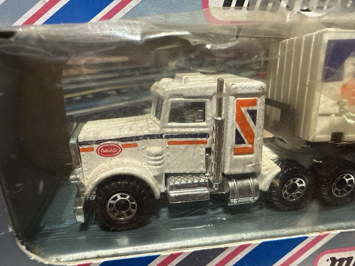 Matchbox Modellini d'auto: Matchbox Convoy CY3 Peterbilt Double Container Truck! – Usato da Basel venduto da Zomeg 4