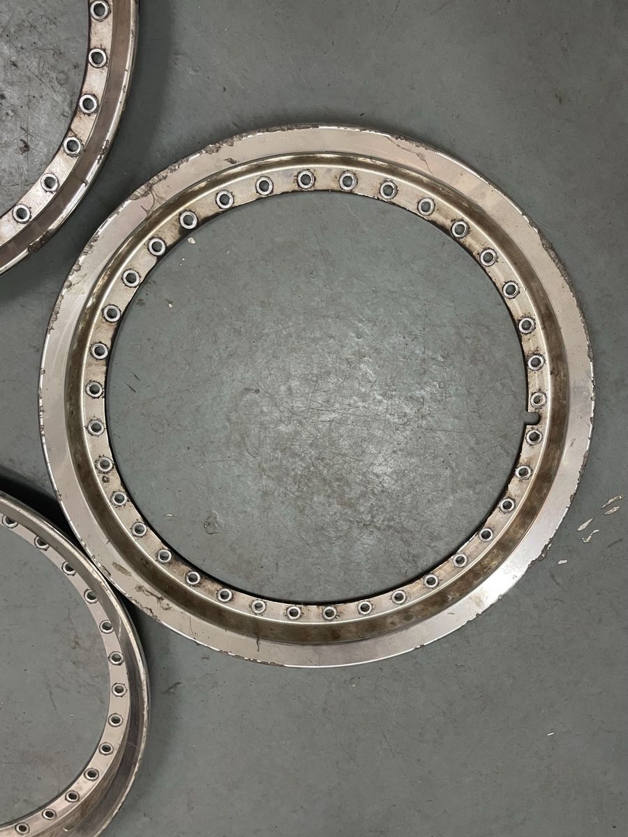 Work Wheels Cerchioni: Work Aussenbetten 17” – Usato da Sirnach venduto da MotionModular 3