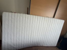 Matratze 200x120x16cm