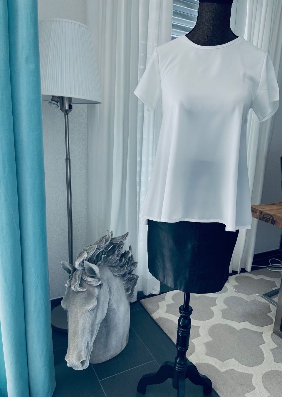 Camicette: Wunderschöne Bluse – Usato da Winkel venduto da KaschmirArt 1