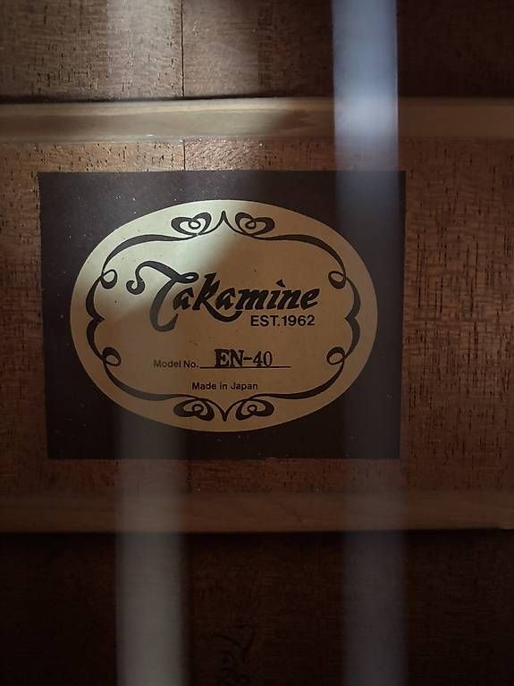 Takamine Instruments de musique: Gitarre Takamine EN-40 – D'occasion à Auw par cpt_haddock71 1