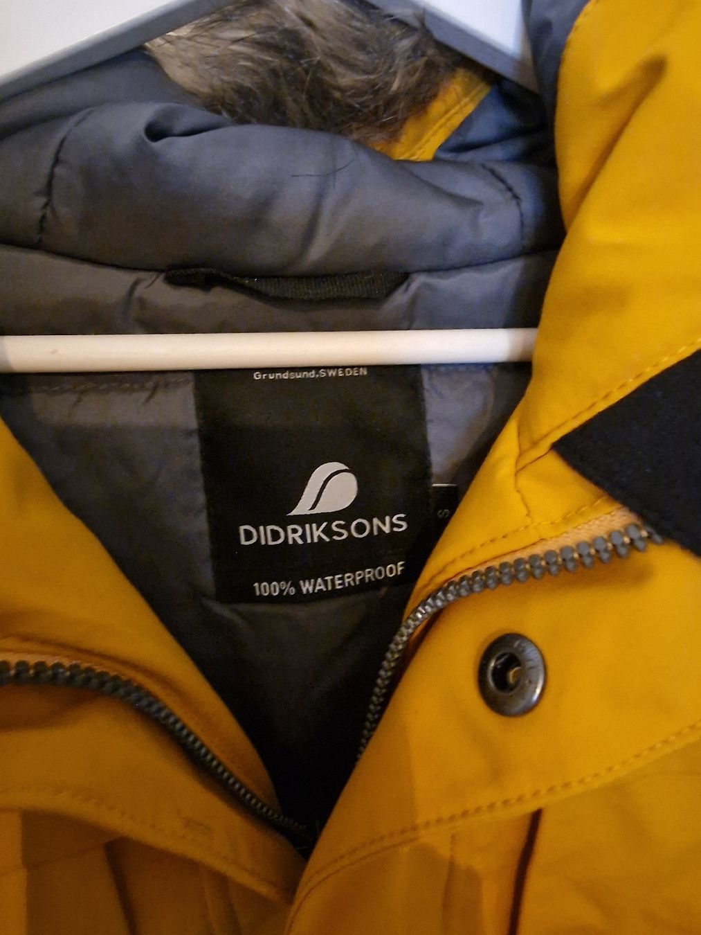 Didriksons Giacche: Didriksons winter parka – Nuovo (secondo la descrizione) da Lengnau BE venduto da col_hz8x 1