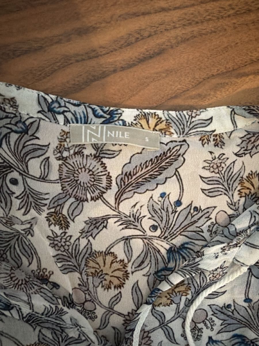 Nile Blusen: Nile Bluse Gr. S – Gebraucht aus Ebnat-Kappel von mar_d2xt 1