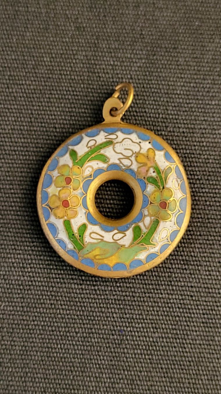 Ciondoli: Cloisonne-Anhänger Donut – Usato da Basel venduto da spinne02 1