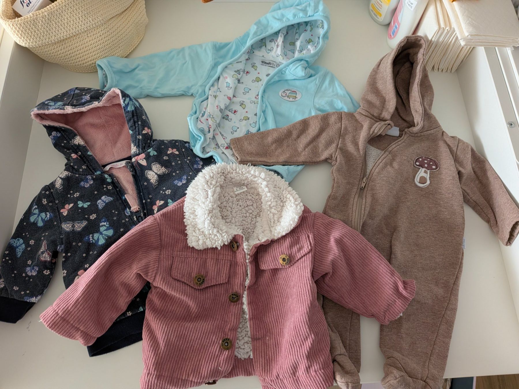 Ensembles coordonnés: Babykleider-Packet Grösse 68 – D'occasion à Kollbrunn par Ivana.s89 6
