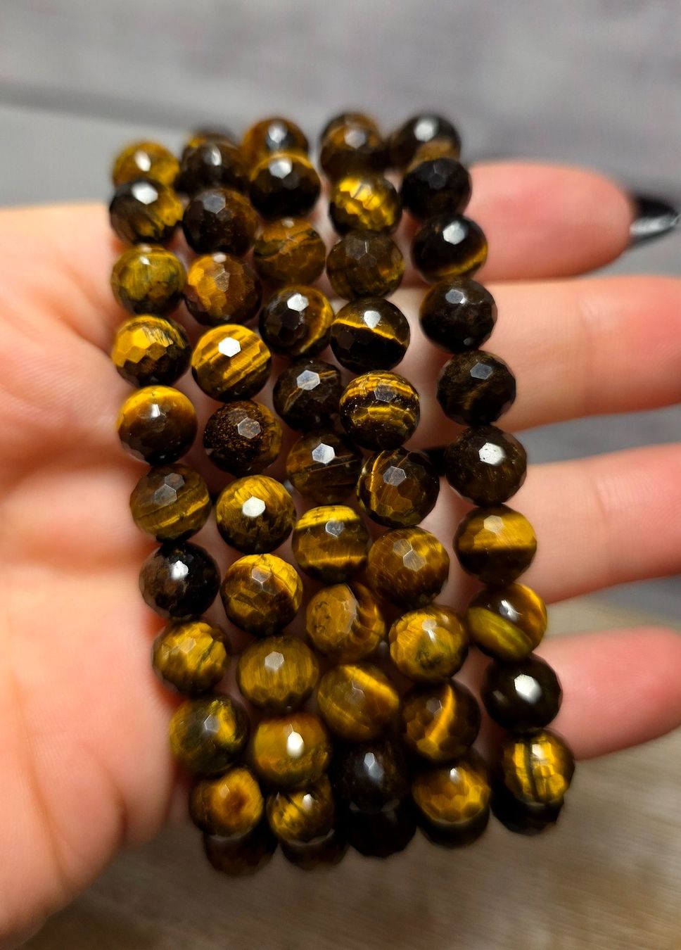 Minerali & Pietre curative: Facettiertes Tigerauge Armband 8mm – Nuovo e nell'imballaggio originale da Matzingen venduto da Shay_Crystalz 2