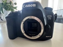 Canon EOS 7D Mark II