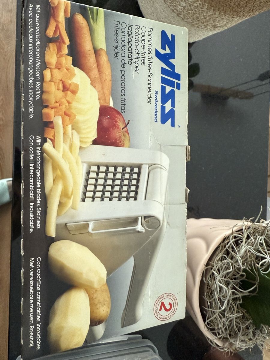 Zyliss Elettrodomestici da cucina: Pommes Frites Schneider – Usato da Lachen SZ venduto da bingsv