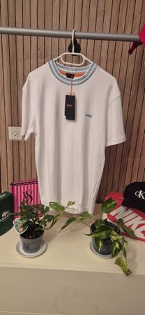 BOSS T-Shirt weiss Gr. L Regular Fit neu mit Etikett