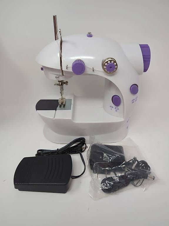 Nähmaschinen: Mini Machine à Coudre Électrique SM-202A – Gebraucht aus Lausanne von zzz_zv57 3
