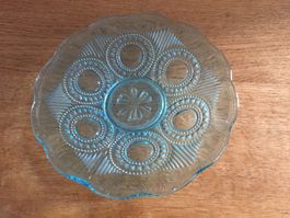 Coupe ancienne en verre bleu de Portieux