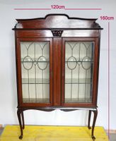 Seltene Vitrine