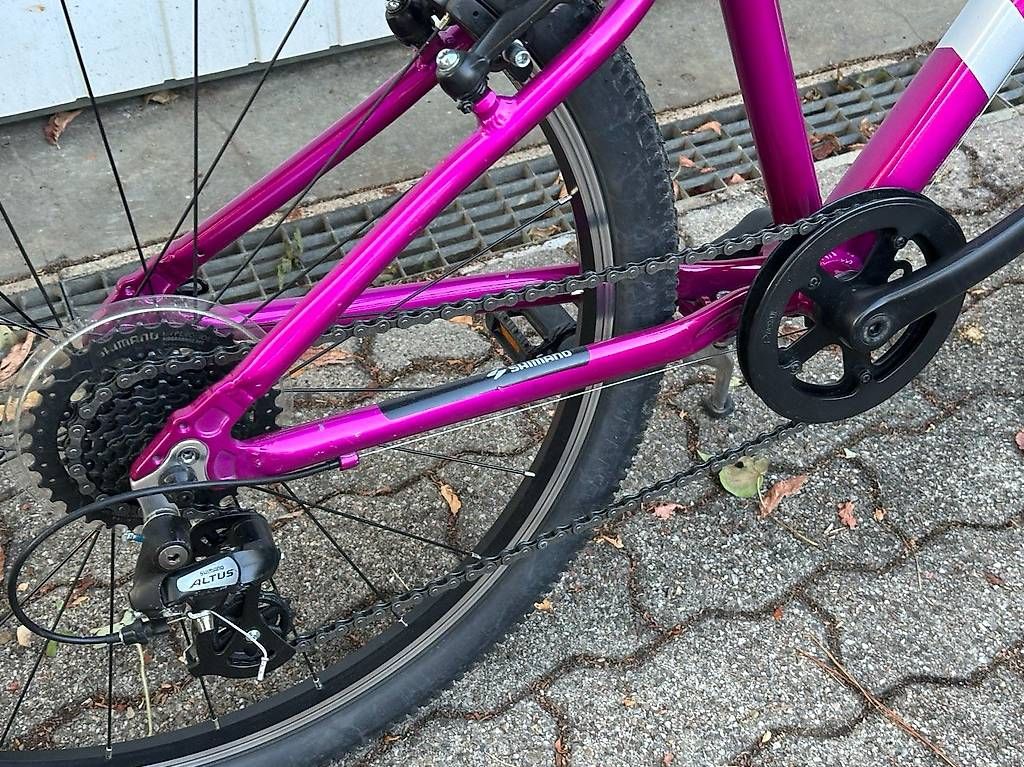 Crosswave Velos: Crosswave Kinderfahrrad, Rahmen 34" / Räder 24" – Gebraucht aus Riehen von Pedro_Munez 2