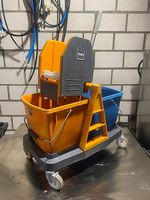 Doppeltank-Reinigungswagen Taski (Duo-Mop)