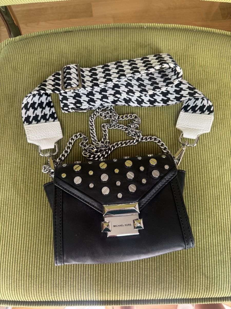Michael Kors Borse da donna: Michael Kors Handtasche schwarz mit Nieten – Nuovo (secondo la descrizione) da Zürich venduto da van_58nb 1