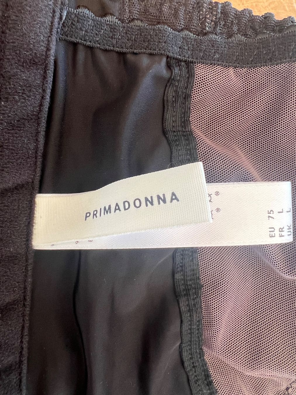 Altra biancheria intima: Neuf porte jarretelles primadonna – Nuovo (secondo la descrizione) da Lugnorre venduto da jul_lnh6 1