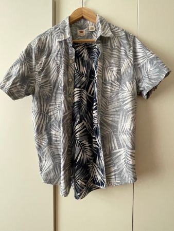 Levi's Summer Shirt