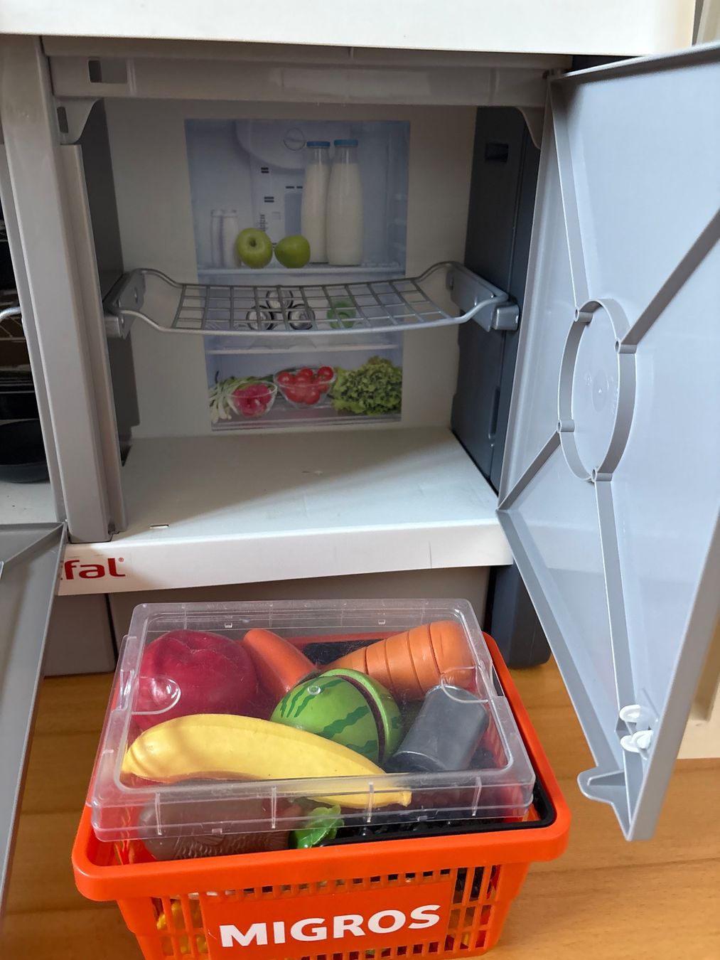 Giocattoli: Kinder Küche von Tefal mit vielen Extras – Usato da Effretikon venduto da MarthaK. 2