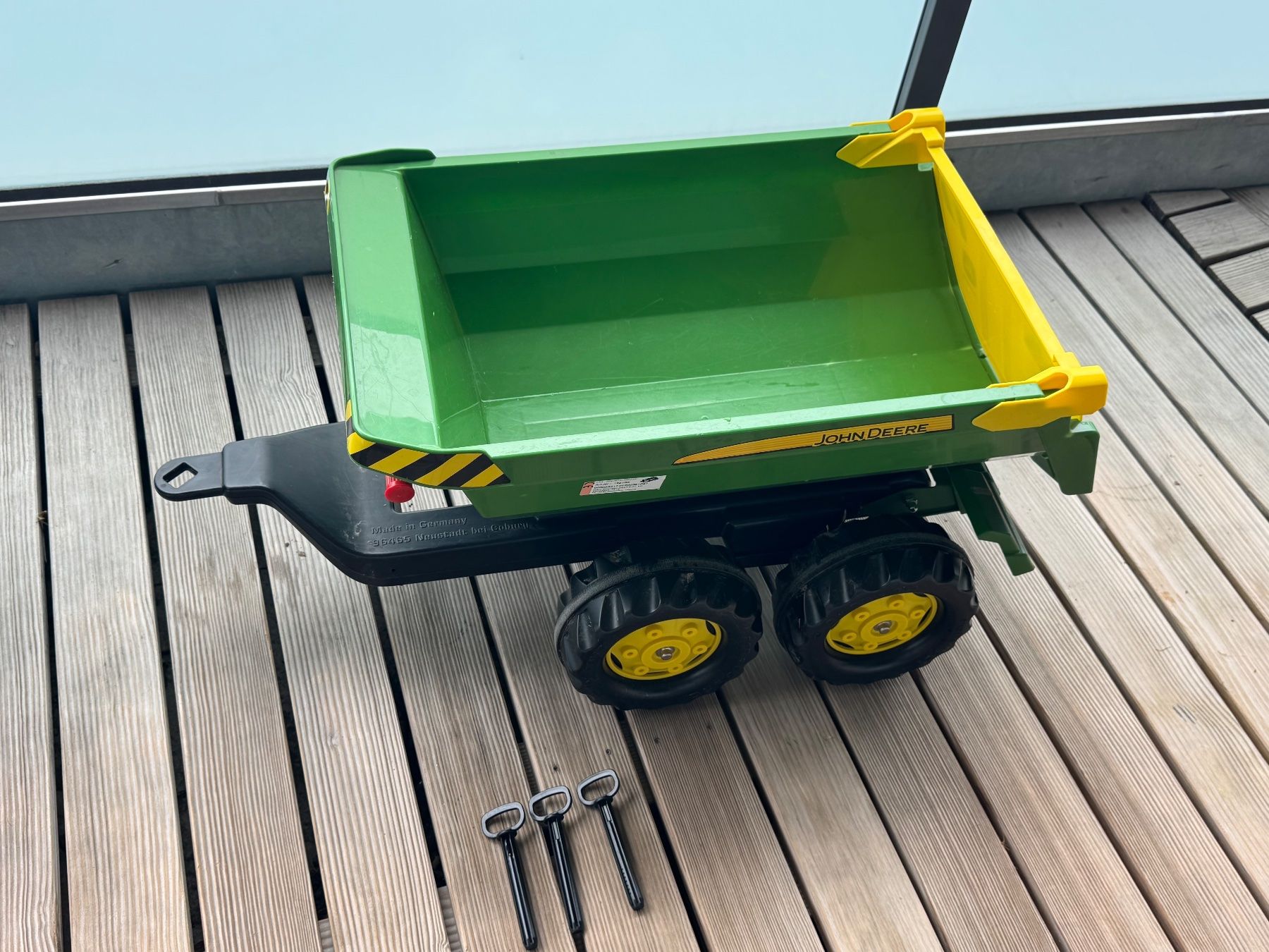 John Deere Fahrzeuge für Kinder: Tretttraktor John Deere – Gebraucht aus Sursee von gyrgyros 4